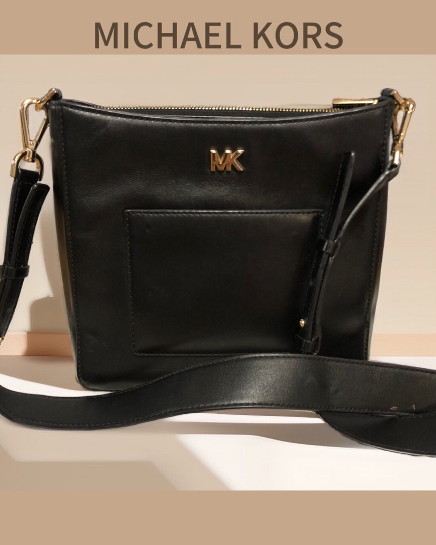 Michael kors gloria pocket swingpack deals