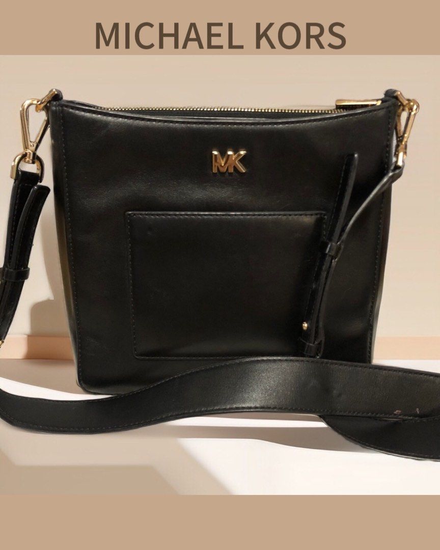 Michael michael kors leather pocket swing crossbody bag on sale