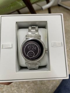 Michael kors cheap smartwatch malaysia