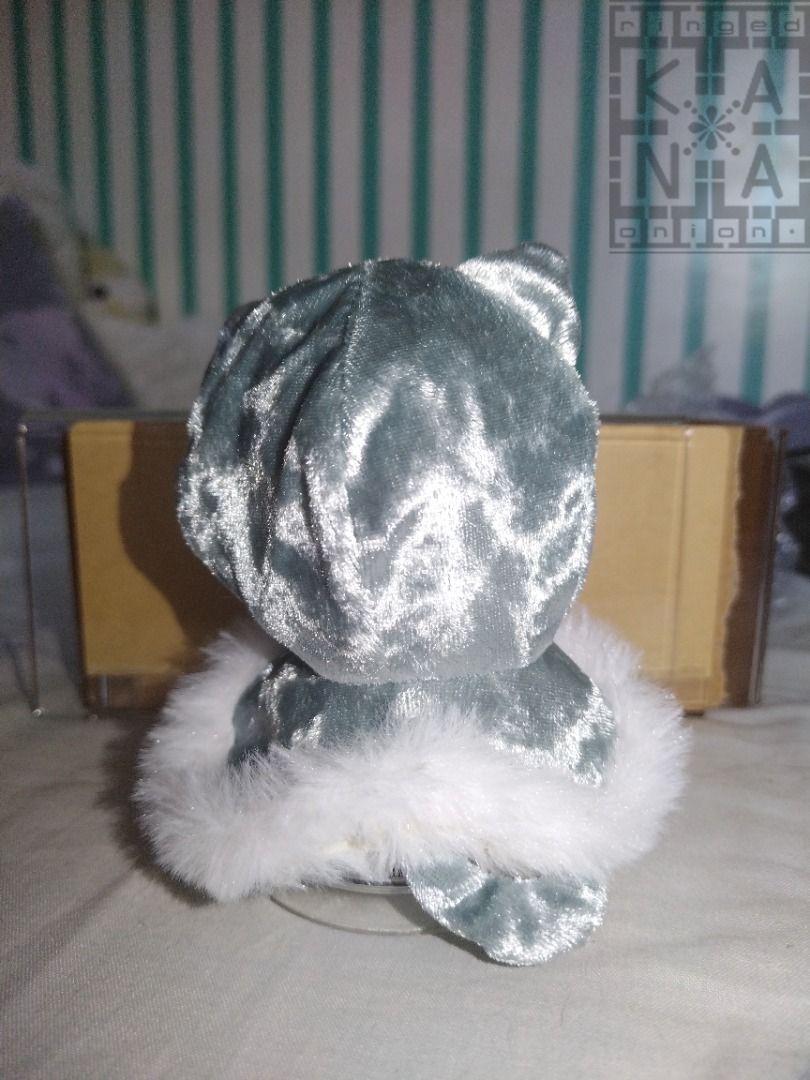 Neko-san no Cape Winter Collection 2023 (Category: Designer & Blind Box Toys) located in Tarlac. Submitted by ringedonion (Listing ID 1292593479, Image 3). Description: Neko-san no Cape Winter Collection 2023 - ₱250 Fluffy Pink - ₱250 Fluffy Purple - ₱250 Fluffy Blue Clothing accessory for Nendoroids Item released Year 2023 Shipping fee not included Mode of Payment (transfer fees shouldered by buyer): - G-Cash - Bank Transfer.