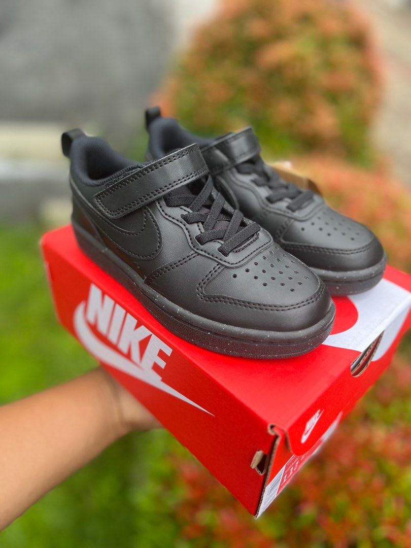 nike court borough 28