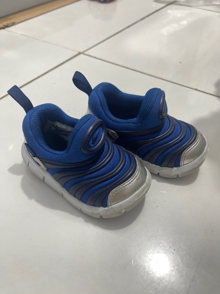 Nike dynamo free sepatu baby kids anak laki laki shoes asli size US 6C UK 5.5 EUR 22 insole 12CM blue biru 9bulan 1 2 tahun