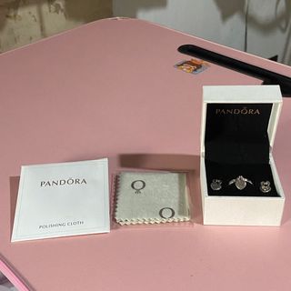 Pandora ring and earrings set
