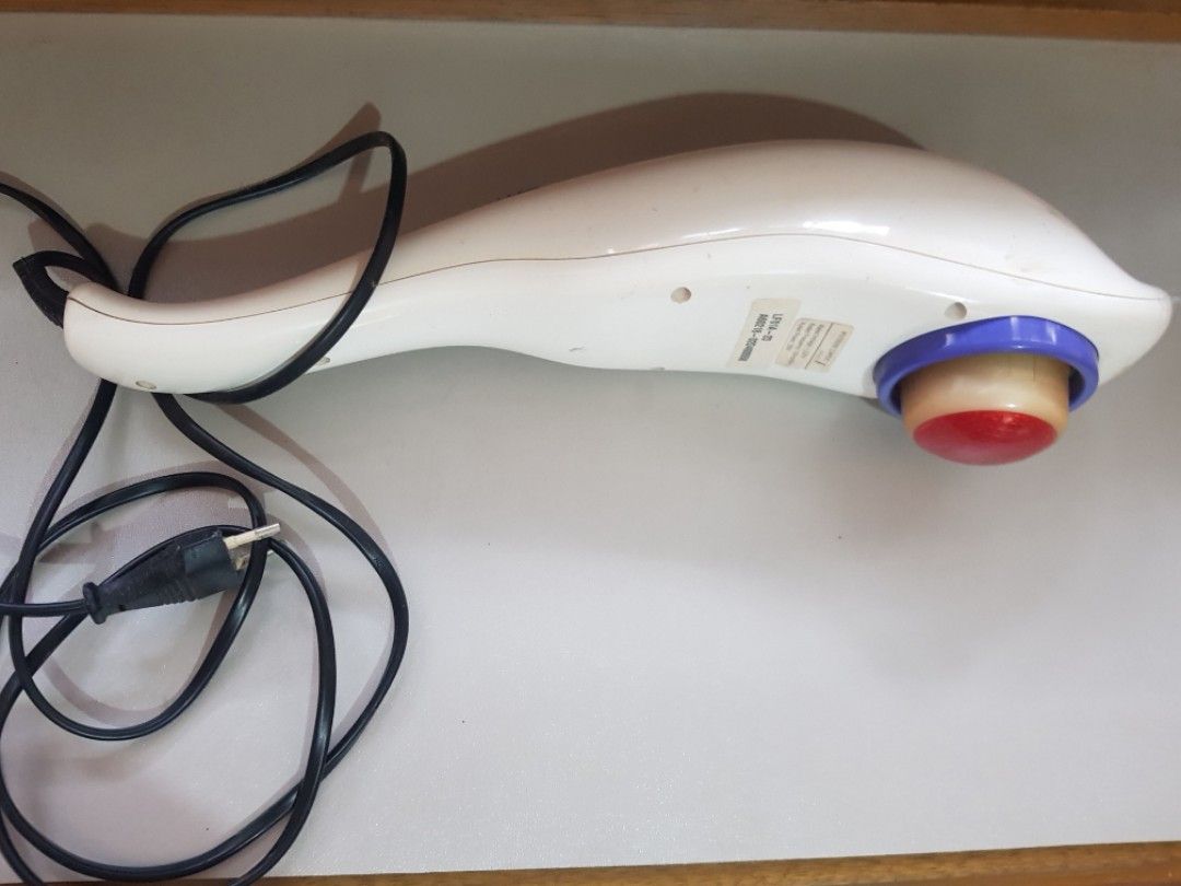 Pounding Expert Handheld Infrared Massager (Category: Massage Devices) located in Angeles City. Submitted by tan.sofiaa (Listing ID 1292583186, Image 3). Description: - Eliminate tiredness. Alleviate ache. Infrared head pounding design. It gives soft and comfortable massage during using (from box). - Tested working. - No warranty..
