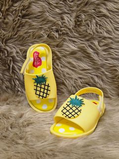 (Category: ) located in . Submitted by mybabyprelovedstuff (Listing ID 1292577546, Image 1). Description: .