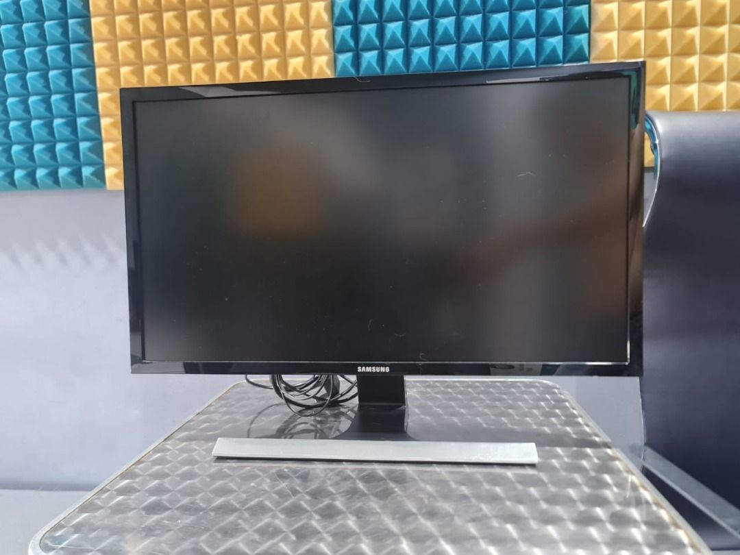 Samsung u28e590d ps4 pro online