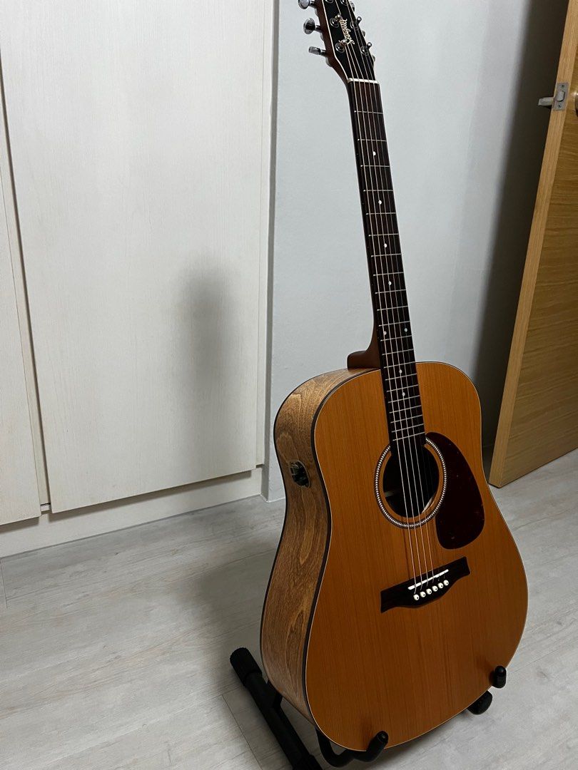 Seagull S6 Original QIT Acoustic Guitar, Hobbies & Toys, Music & Media ...