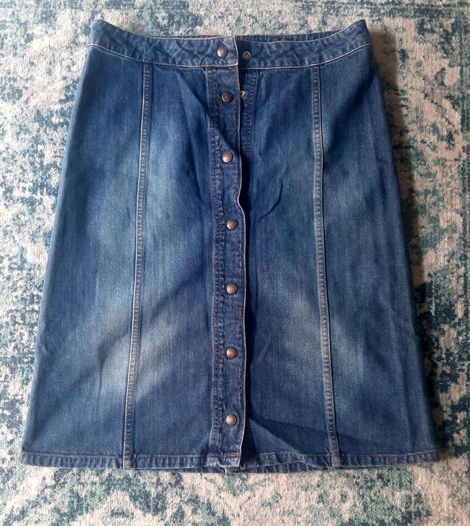 Skrit, Women's Fashion, Bottoms, Skirts on Carousell