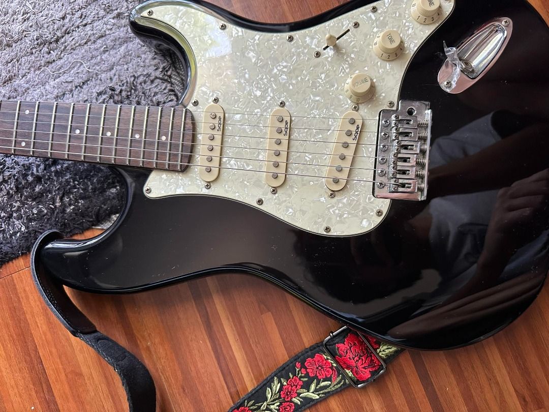 Sqoe top ranger stratocaster