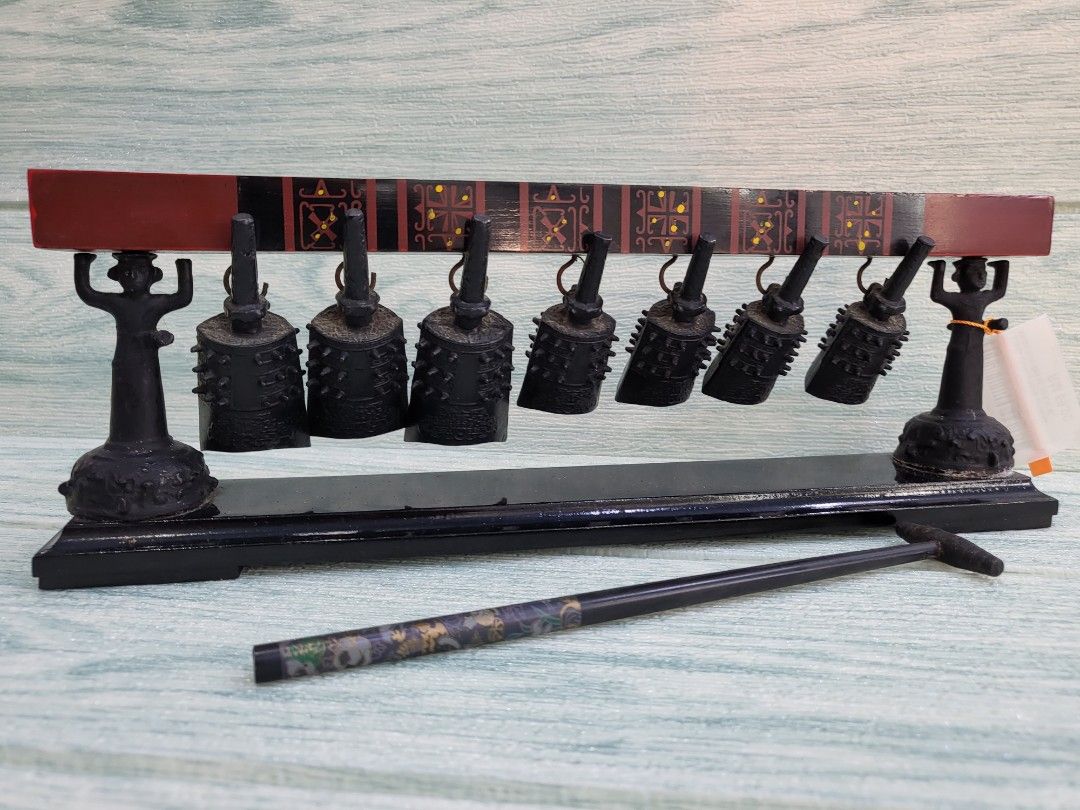 Steel Chimes Hand Bell Musical Instrument, Hobbies & Toys, Music ...