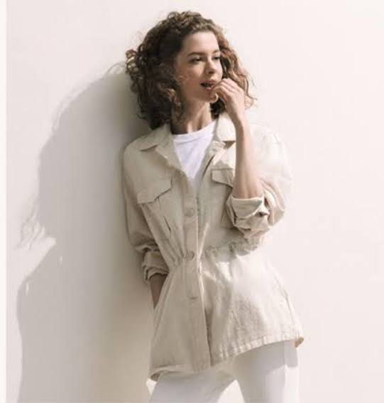 Uniqlo Linen Cotton Blend Shirt Jacket Women s Fashion Coats Jackets and Outerwear on Carousell