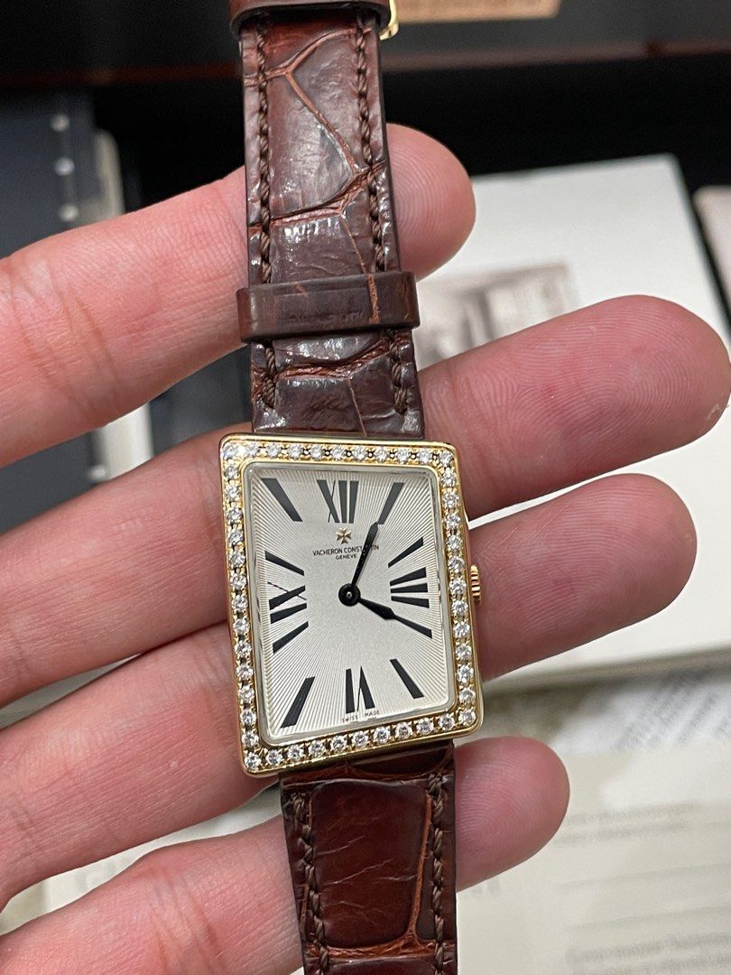 Vacheron Constantin 18K Gold (Category: Women's Watches) located in Makati City. Submitted by reese.gt (Listing ID 1292520707, Image 1). Description: Vacheron Constantin Quartz 18K Pink Gold - Complete.