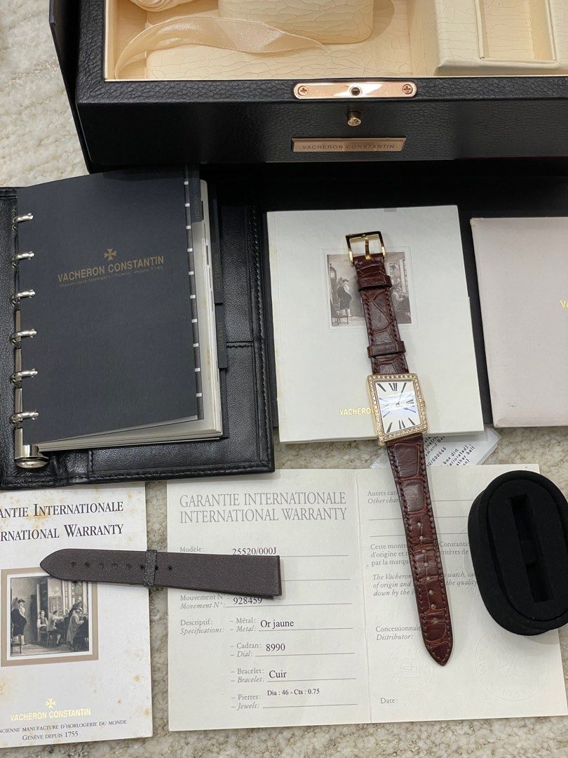 Vacheron Constantin 18K Gold (Category: Women's Watches) located in Makati City. Submitted by reese.gt (Listing ID 1292520707, Image 3). Description: Vacheron Constantin Quartz 18K Pink Gold - Complete.