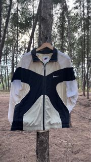 (Category: ) located in . Submitted by vfl.thrift (Listing ID 1292554425, Image 1). Description: .