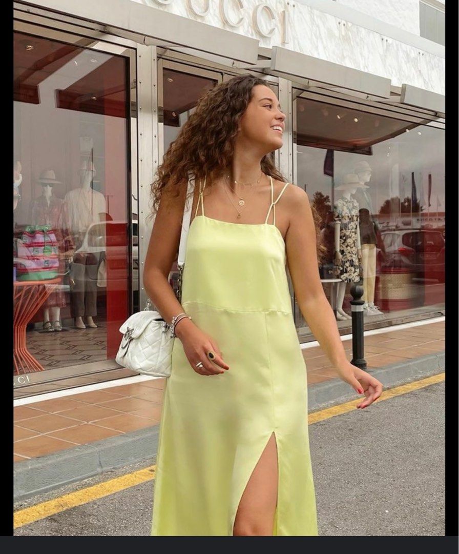 green emerald velvet dress ZARA. Lime-colored midi dress. TS (TARA) – Hibuy market main image 1