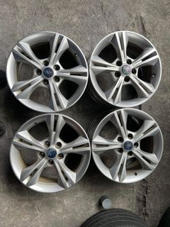 16” Ford Focus stock used mags 5Holes pcd 108 sold as 4