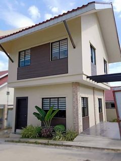 3- bedroom single attached house and lot for sale in Luana Dos Minglanilla Cebu