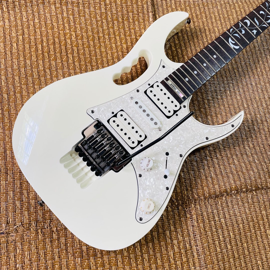 Ibanez jem store 555 price