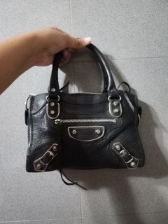 (Kategori: ) berada di . Dikirim oleh awsbla (ID iklan 1292644368, Gambar 1). Deskripsi: .