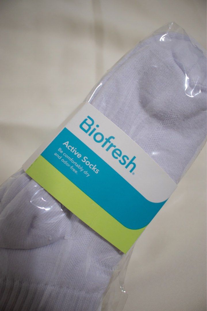 Biofresh - women's white socks, L, Women's Fashion, Watches & Accessories,  Socks & Tights on Carousell