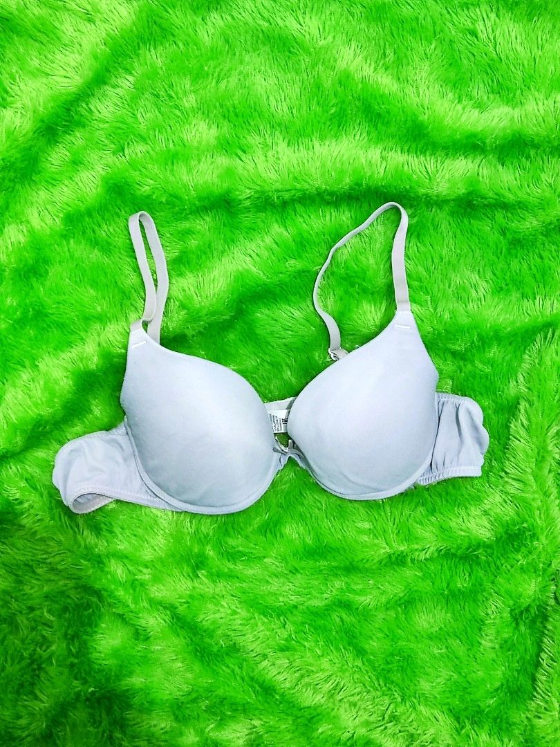 bra marks spencer sz 36 a, Fesyen Wanita, Pakaian Wanita, Lainnya di  Carousell