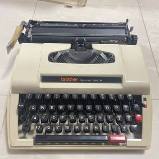 （分類：）位於 。 由 laviniaam 提交（商品編號 1292667165，圖片 1）。簡介： 。