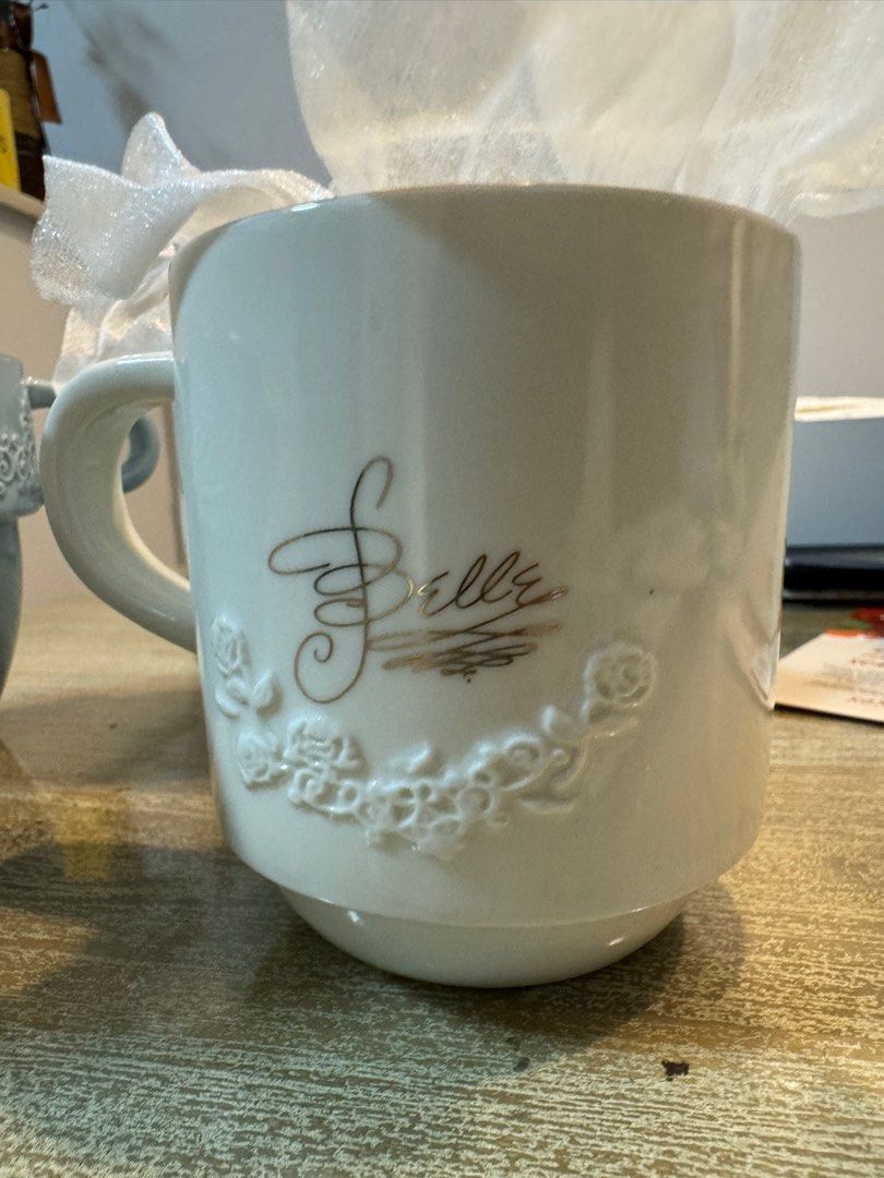 Disney Stackable Ceramic Mug Set (Category: Coffee & Tea Tableware) located in Singapore. Submitted by kmengz (Listing ID 1292736023, Image 2). Description: Refer to images .