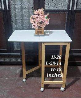 Extendable Foldable Side Table