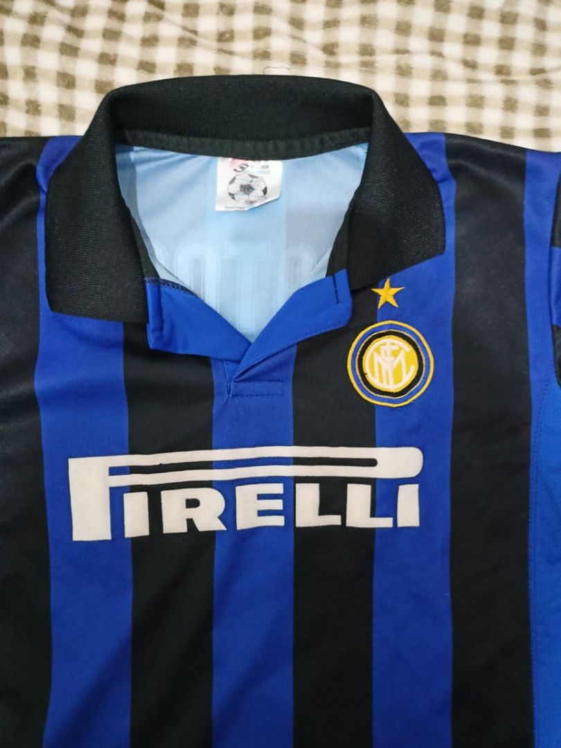 Firelli jersey (Category: Tshirts & Polo Shirts ) located in Caloocan City. Submitted by danahsaur (Listing ID 1292755168, Image 2). Description: blue/black firelli soccer jersey large on tag but it fits size: xs length 22 inch width 16 inch color may vary due to lightning. 9/10 The delivery fee will be handled by the customer..