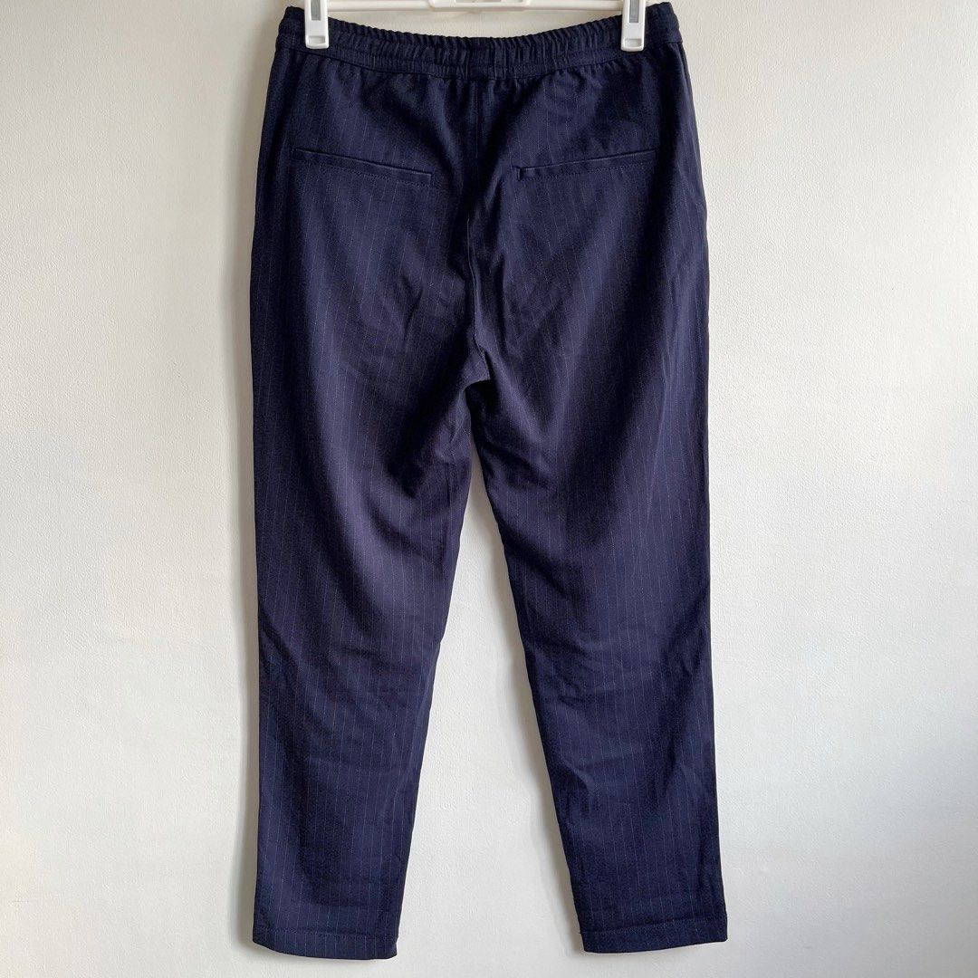 FOREVER21 pinstripe self-tie trousers (Category: Other Bottoms) located in Pasig City. Submitted by sagefields (Listing ID 1292639571, Image 3). Description: Like new. Size EU36 on tag but 30" stretchy waist 📍Ortigas Center 💰BPI/GCash 🛵Grab/Lala 📦GoGoXpress.