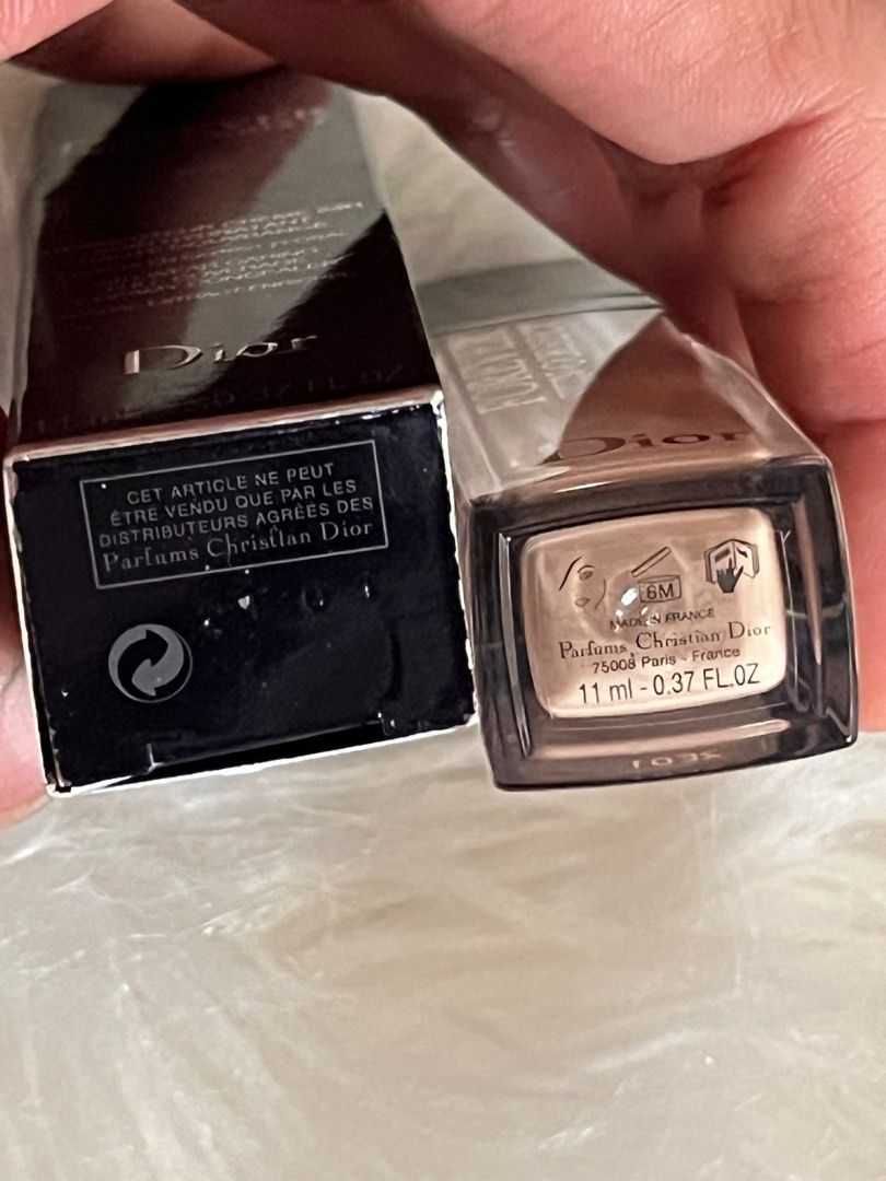 FOREVER SKIN CORRECT CREAMY CONCEALER (Category: Makeup) located in Makati City. Submitted by cashfrancefashioncosmetics_ph (Listing ID 1292717280, Image 2). Description: DIOR FOREVER SKIN CORRECT 24HR WEAR CARING FULL COVERAGE CREAMY CONCEALER SHADE 2CR SIZE 11ML .