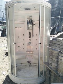 Glass Enclosed Shower ‼️(2nd hand)