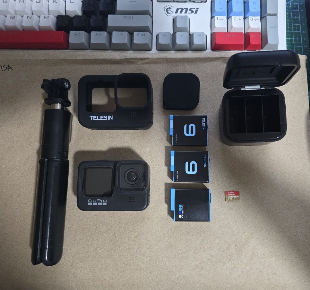 go pro 9 (Category: Cameras) located in Muntinlupa City. Submitted by rockyvalvoa (Listing ID 1292658554, Image 1). Description: go pro 9 go pro pouch silicon case silicon cover 1 go pro battery 2 telesin battery 3port battery charger 32gb sd card used with care minor scratch due to waterproof case 13k negotiable.