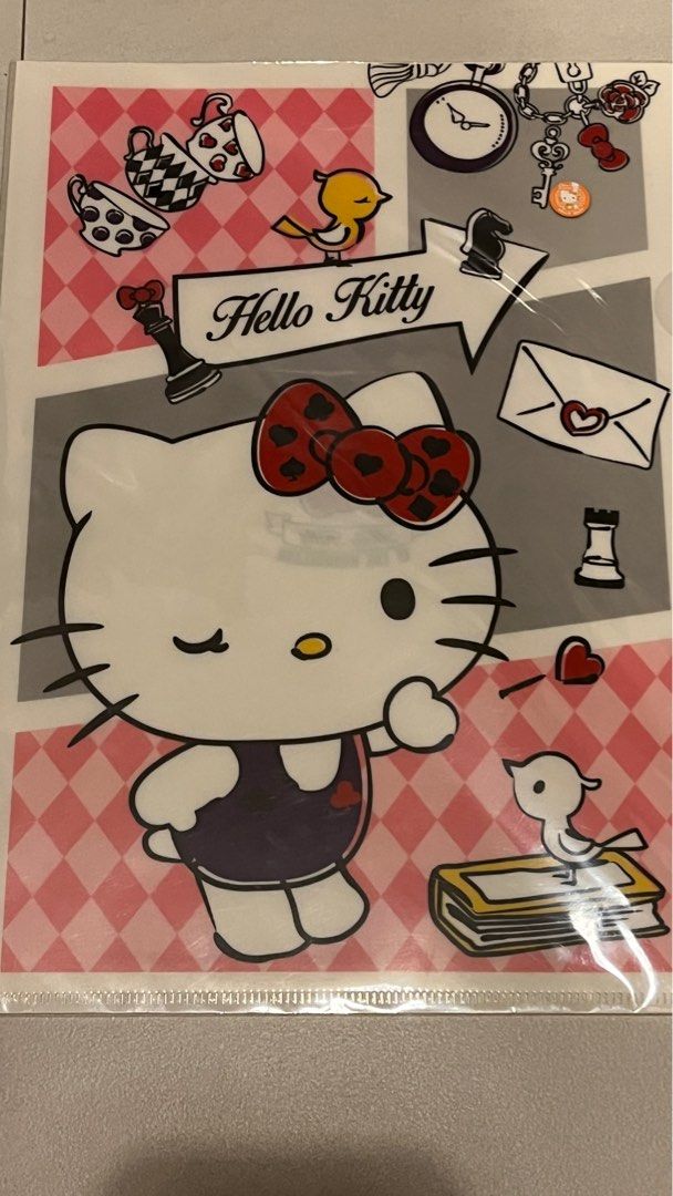 Hello kitty folder （分類：文具）位於 Hong Kong。 由 sell2uuu 提交（商品編號 1292773828，圖片 1）。簡介： 。