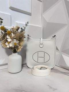 （分類：）位於 。 由 mattttttttttt 提交（商品編號 1281990456，圖片 1）。簡介： 。