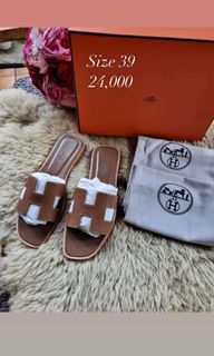 (Category: ) located in . Submitted by graciasluxurybag (Listing ID 1292662702, Image 1). Description: .