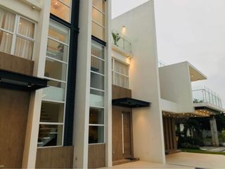 House in Lot for Rent Located in Katipunan Quezon City