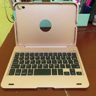 iPad Mini 6 keyboard case rose gold