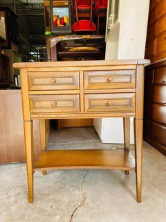 JAPAN SURPLUS FURNITURE SOLID WOOD  CONSOLE TABLE WITH 4PULLOUT DRAWERS   SIZE 28L x 14W x 31.5H in inches  (AS-IS ITEM) IN GOOD CONDITION