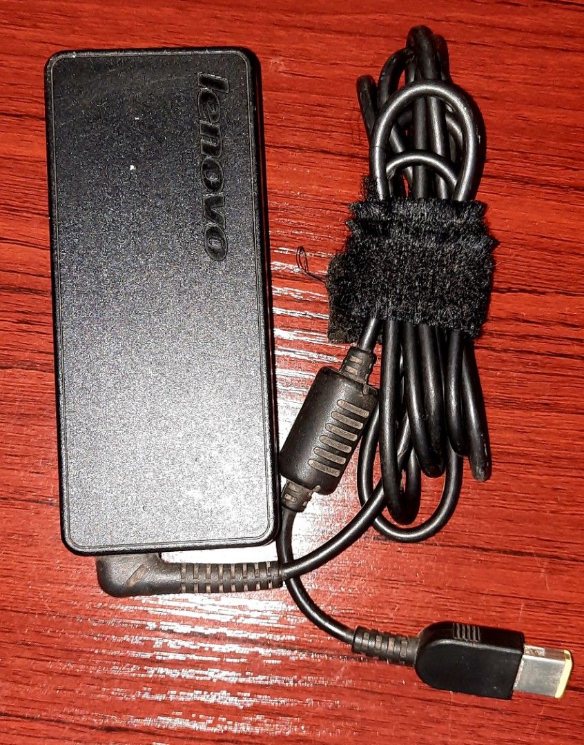 Lenovo Charger Authentic (Category: Laptops & Notebooks) located in Quezon City. Submitted by ryeish (Listing ID 1292721672, Image 1). Description: Lenovo idea pad 305 Charger Good pa po no issue..