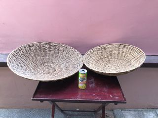 Lot of 2 Big High Quality Basket Weave Bowls  with  Metal Frame  21.5 and 18 inches