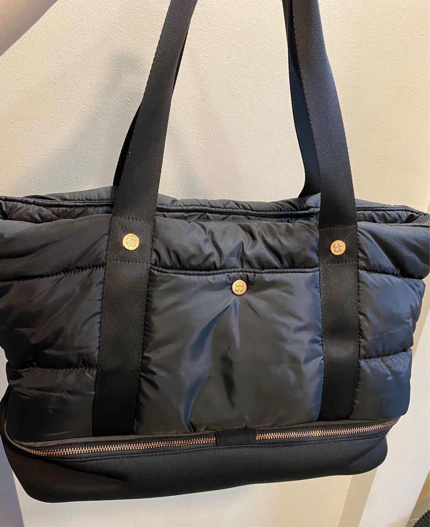Black and rose 2024 gold gym bag