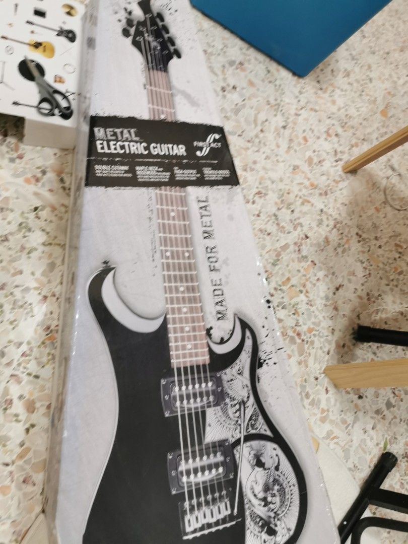 First outlet act me685