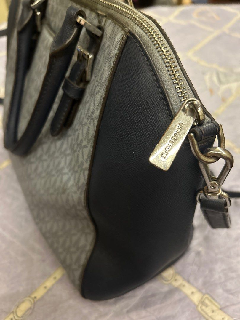 Michael Kors handbag for women Cece clutch crossbody purse (Black gold) :  Amazon.ca: Clothing, Shoes & Accessories