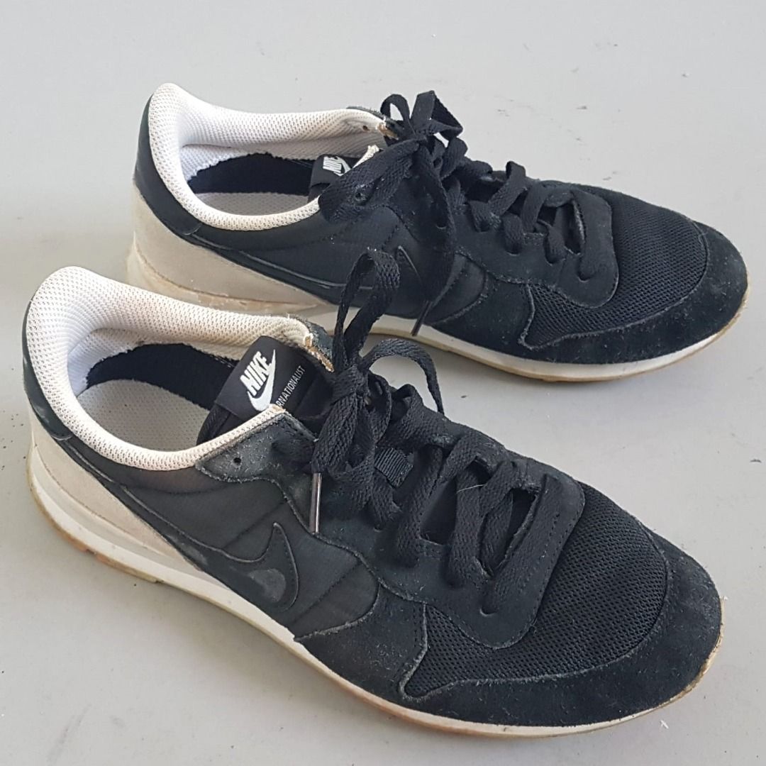 Nike international shoes shop