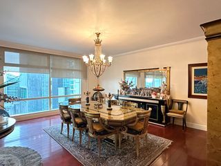 One Roxas Triangle 3 Bedroom Condo For Sale in Makati City Near Shang Salcedo Place One Lafayette The Ritz Towers Four Seasons The Shang Grand Tower The Forbes Tower