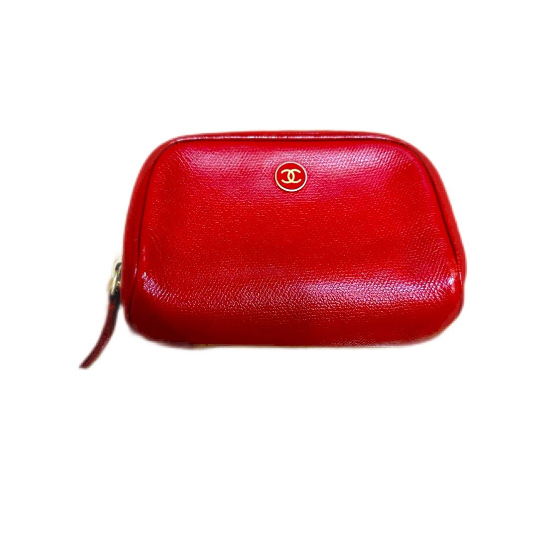 Original CHANEL caviar leather red pouch (Category: Luxury Bags & Wallets) located in Manila. Submitted by mayrie.co (Listing ID 1292761785, Image 1). Description: ❣️AVAILABLE❣️bought in Japan •GUARANTEED ORIGINAL CHANEL •caviar leather red pouch •hologram interior & hologram intact •with serial code/number •fits foldable phone, make-up, powerbank,cards etc. •no flaws :).