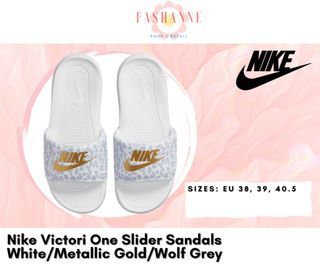 Original Nike Slides/Slippers