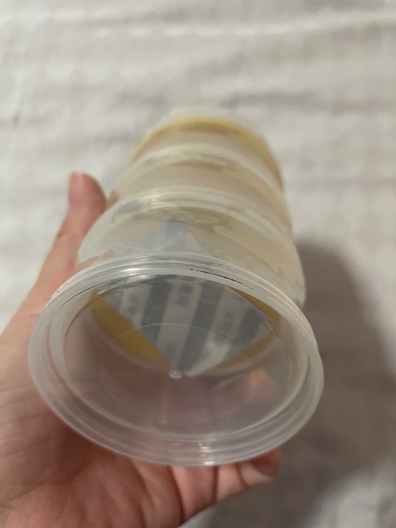 Plastic Container (Category: Breastfeeding & Bottle Feeding) located in Singapore. Submitted by ylf2008 (Listing ID 1292644721, Image 2). Description: Brand new Add $2 for normal mail .
