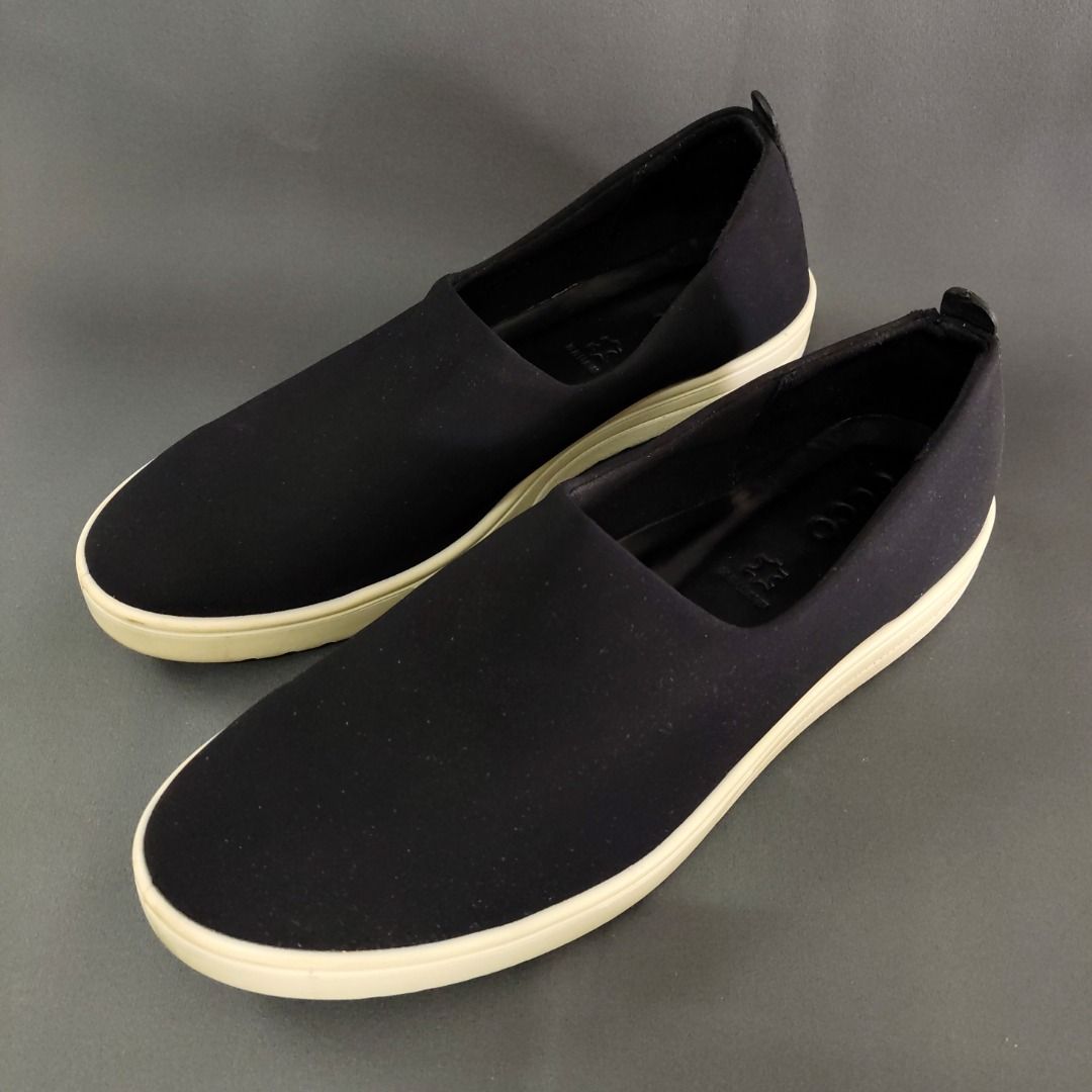 Preloved ECCO Ladies Slip On Shoes Leather Textile